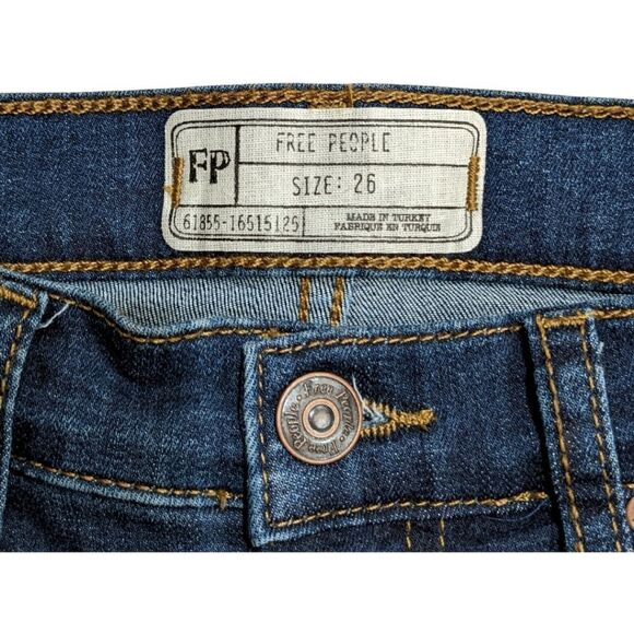FREE PEOPLE Women's Distressed Knees Skinny Jeans Size 26, 61855-16515125 - Picture 3 of 4